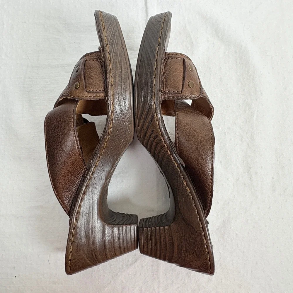 Born brown leather